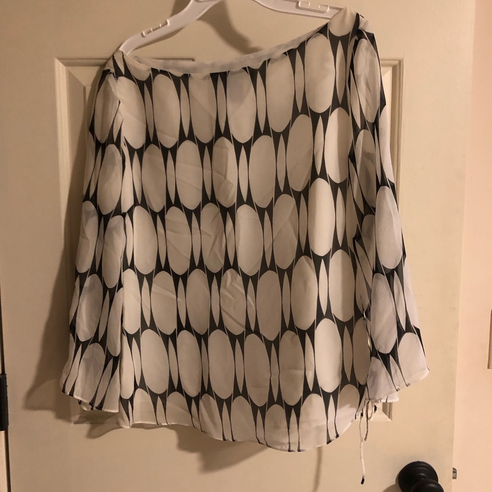 Black & White Top